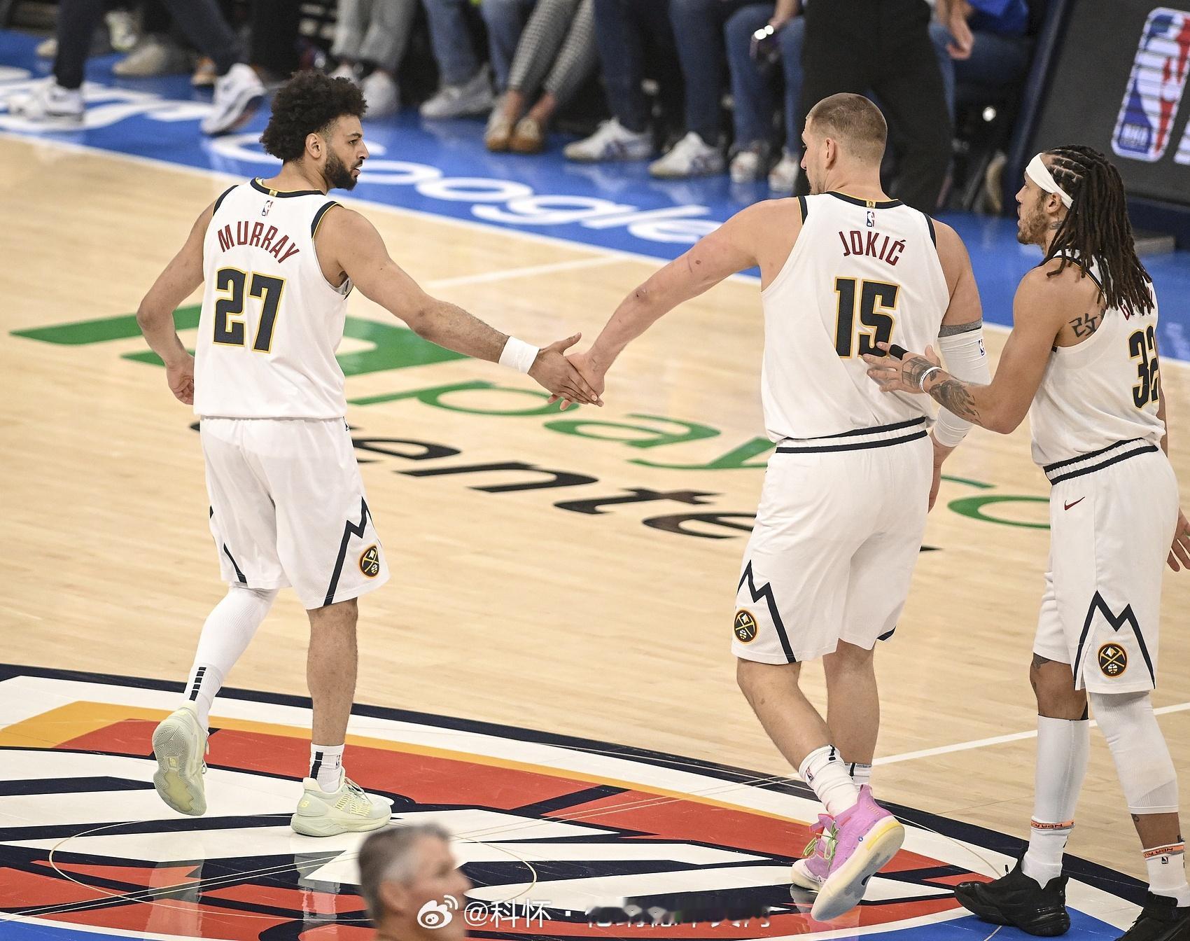 掘金今天￼122-108战胜国王￼，豪取5连胜！明天背靠背对阵五连败的快船…菜卡