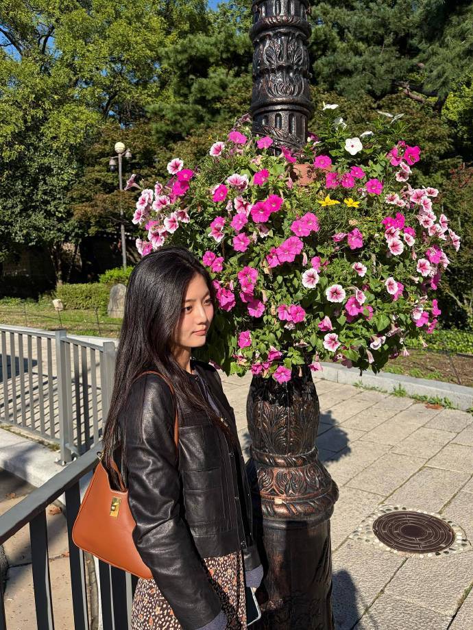 申银秀 📸 
