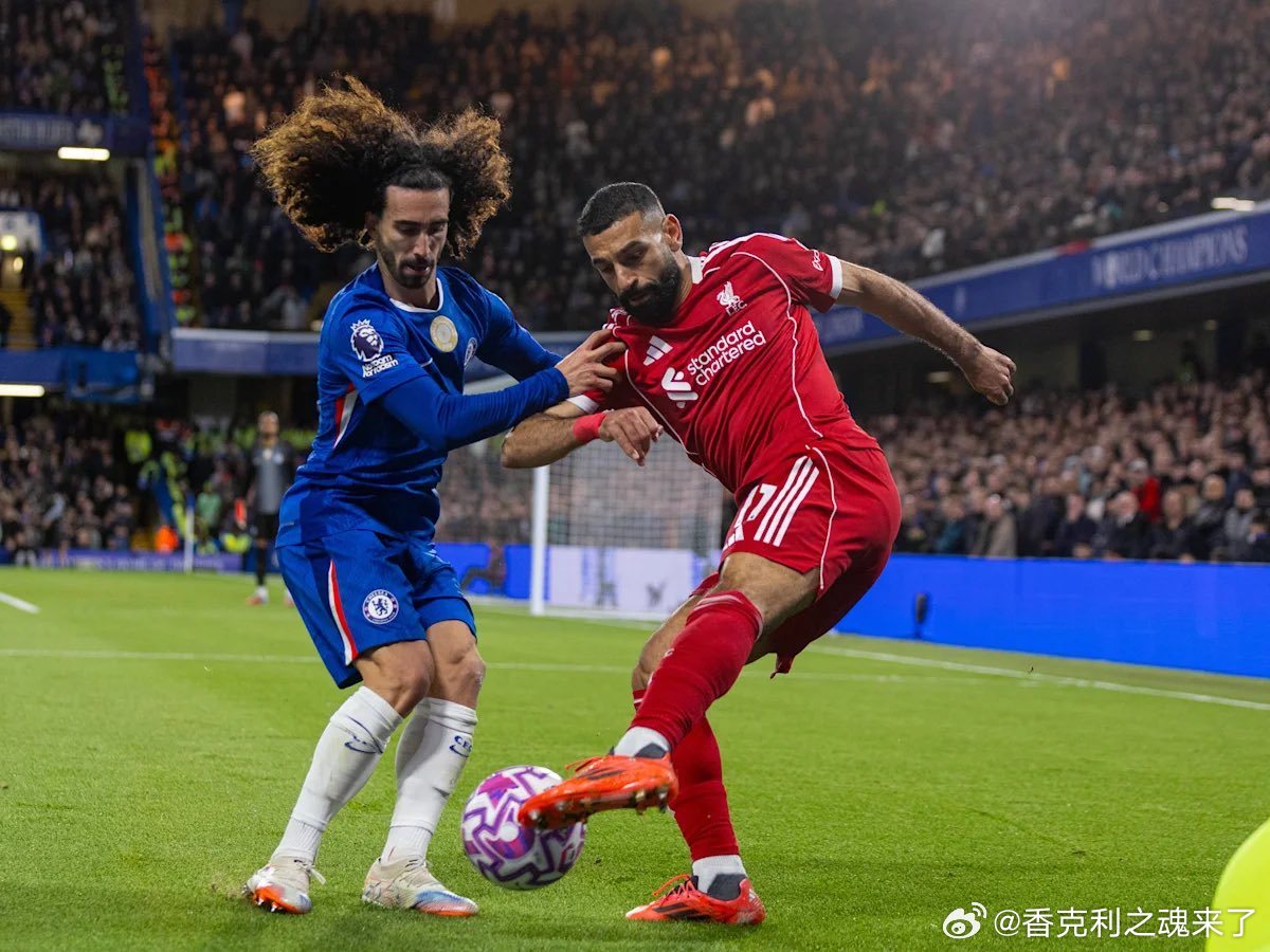 库库雷利亚谈萨拉赫：“他是一位非常出色的球员。对我来说，与他对阵始终是一个巨大的