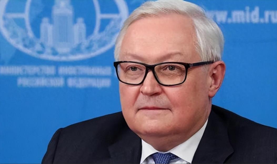 俄罗斯终于让步！签下“永不进攻欧洲”保证书，美国重心转向中国，中国如何抓住乱局赢