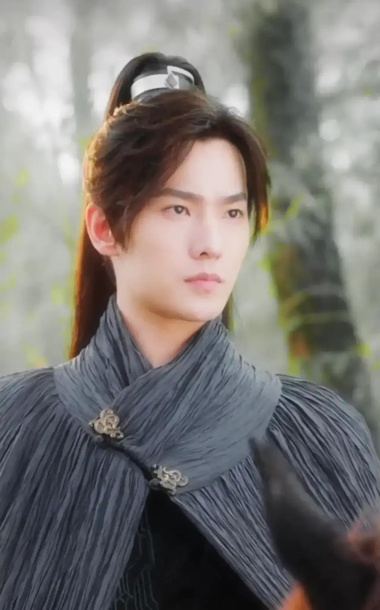 网传正午阳光《雨霖铃》九月开机，主演是杨洋～ ​​​