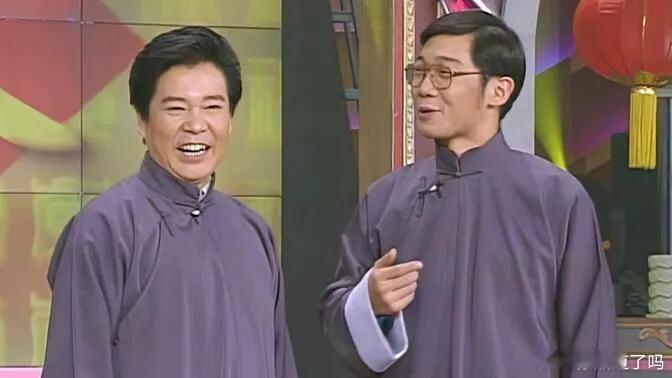 徐浩伦、谭湘文在春晚表演了对口白话《谁的菜》，引发了不少观众的吐槽，认为他们还不