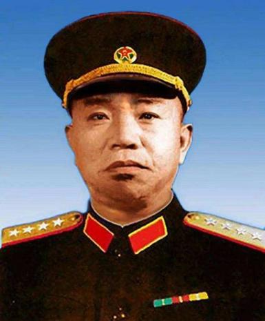 1968年，大将王树声在某机关单位食堂排队打饭，见一干部打了5份饭菜，顿感蹊跷。