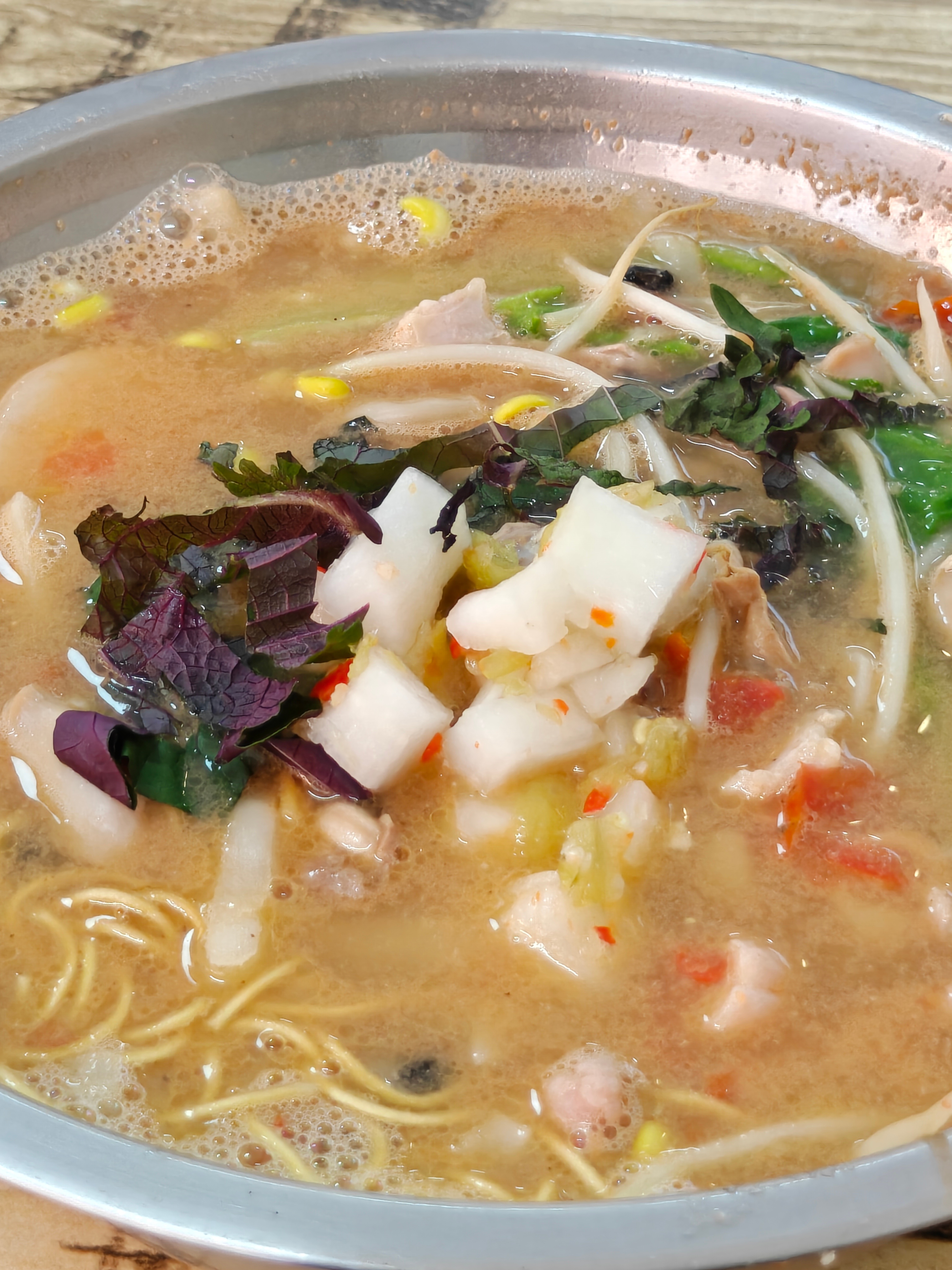 这老友伊面不止有西红柿，还能自己加紫苏南宁人生气气了要 