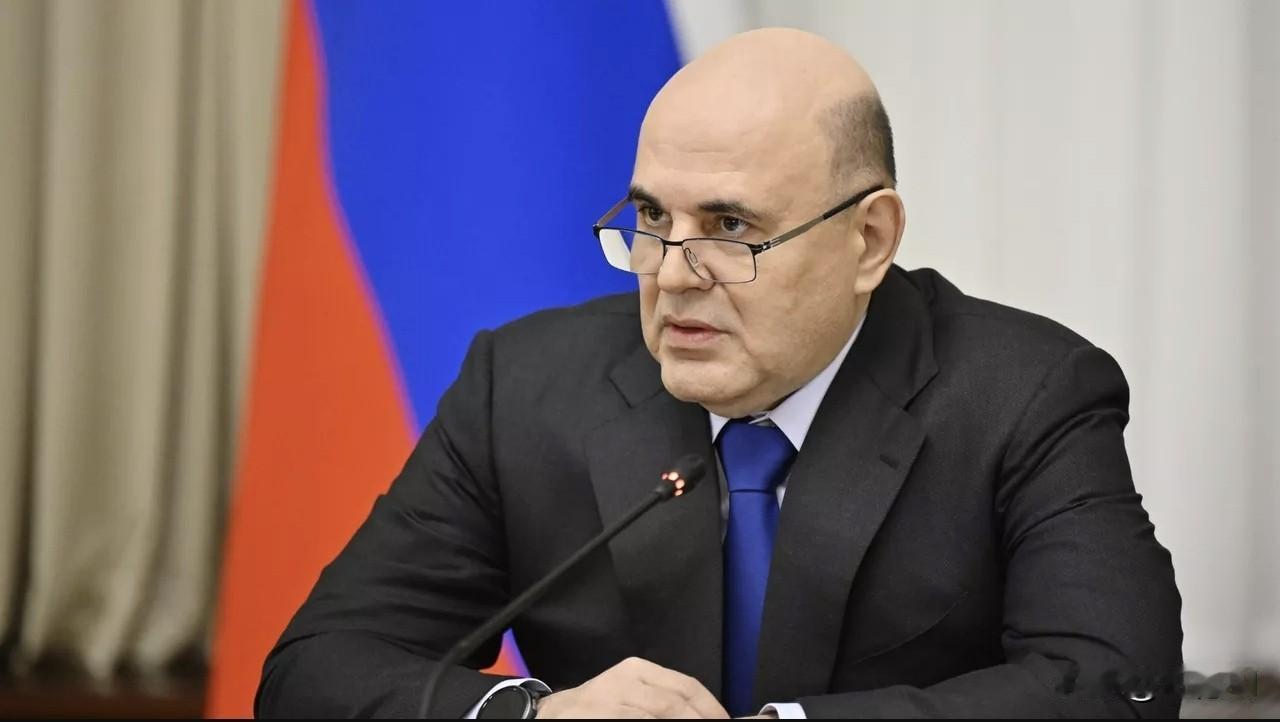 3月17日俄新社消息，俄罗斯总理米舒斯京会见统一俄罗斯党议会党团领导层，肯定俄国