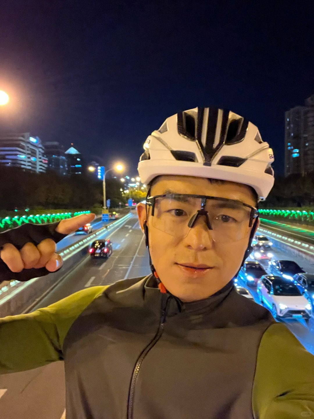 跑完15km又骑行36km，感觉像在参加铁三😂