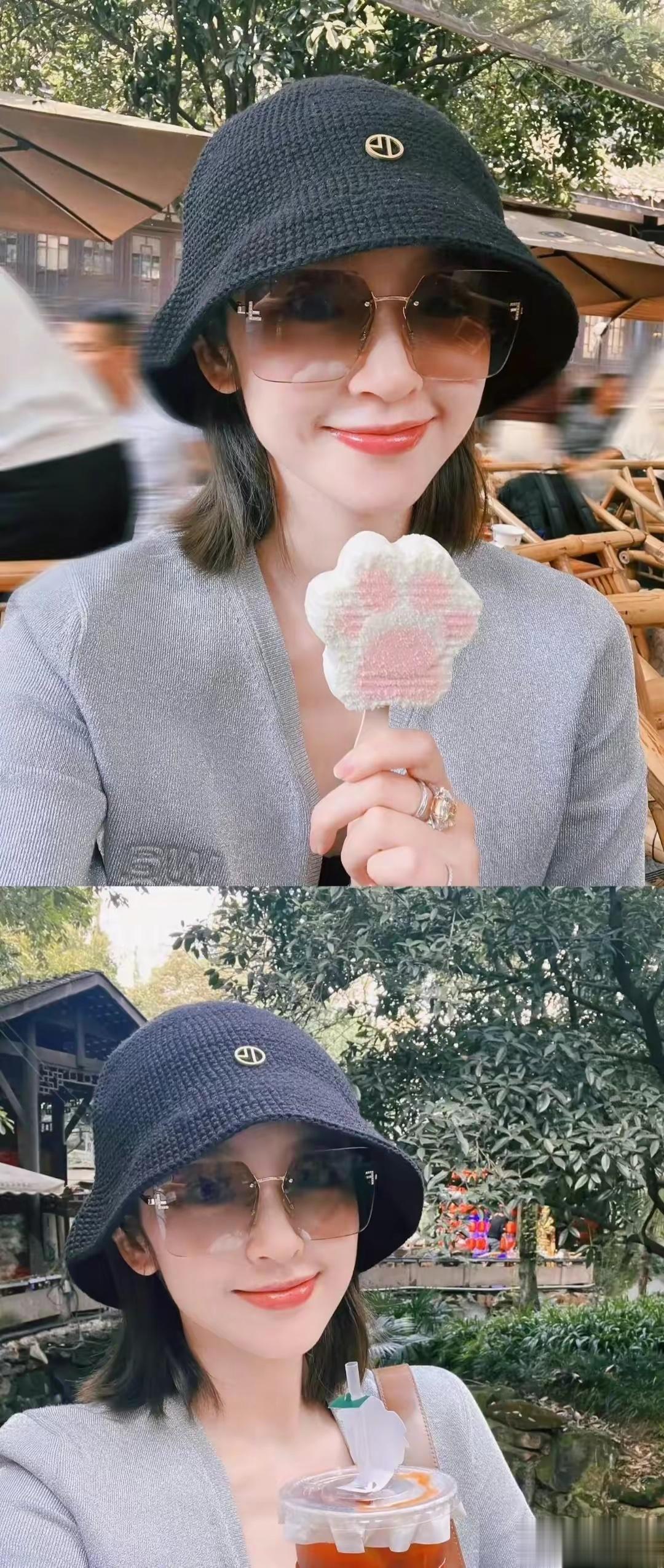 唐艺昕去成都玩儿，看起来很高兴 ​​​