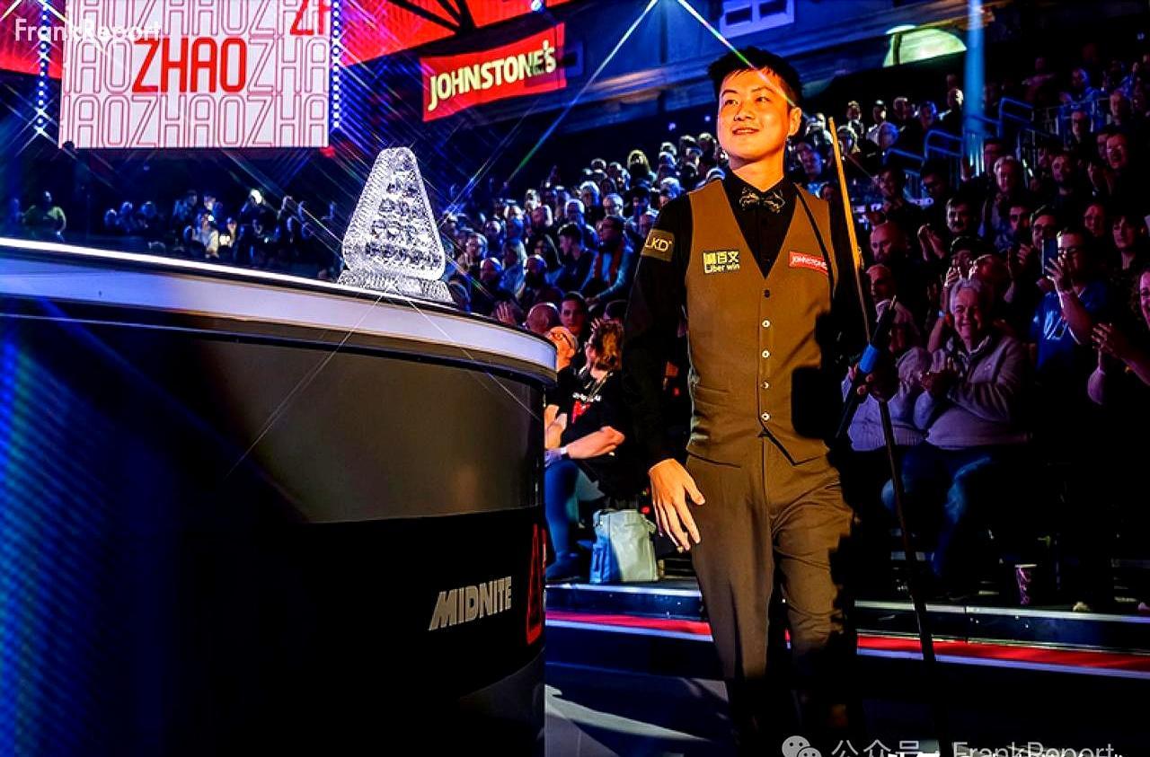 18个月禁赛，28岁夺冠
 
禁赛那天，他连球杆都差点卖掉。复出后，业余赛四连冠