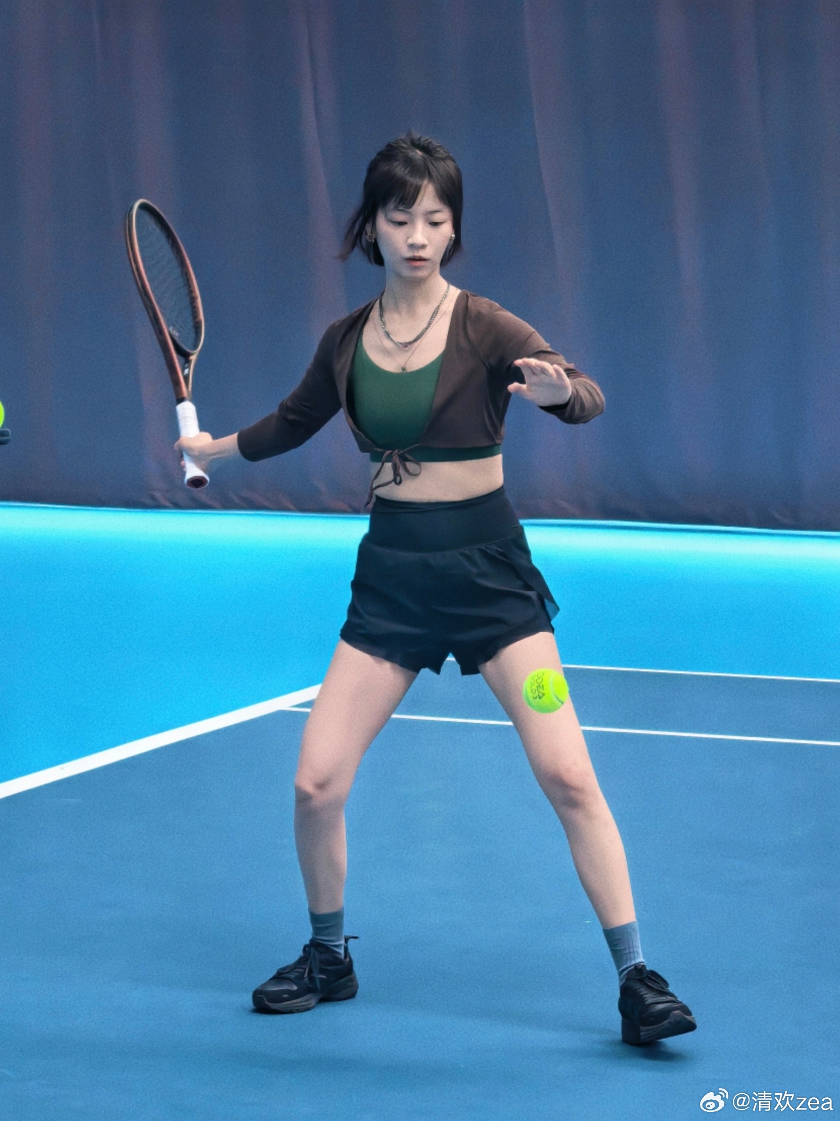 李庚希 lgx向全世界安利李庚希 lgx李庚希 连晴不知夏去，一雨方觉秋深。不要