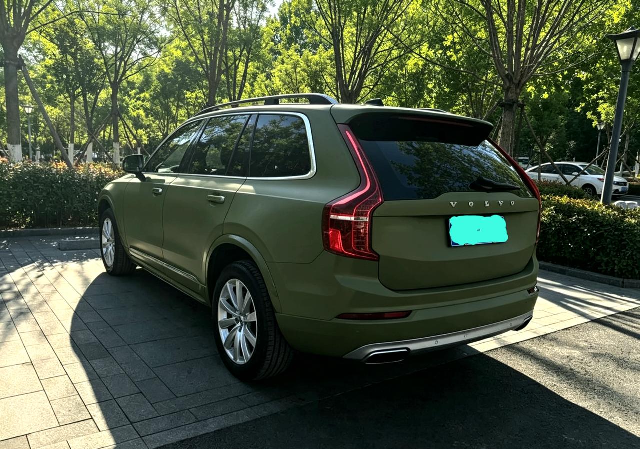 现在的问题是什么？现在的问题是有车也不敢收。很多顶级头部大厂，二手车大型公司，现