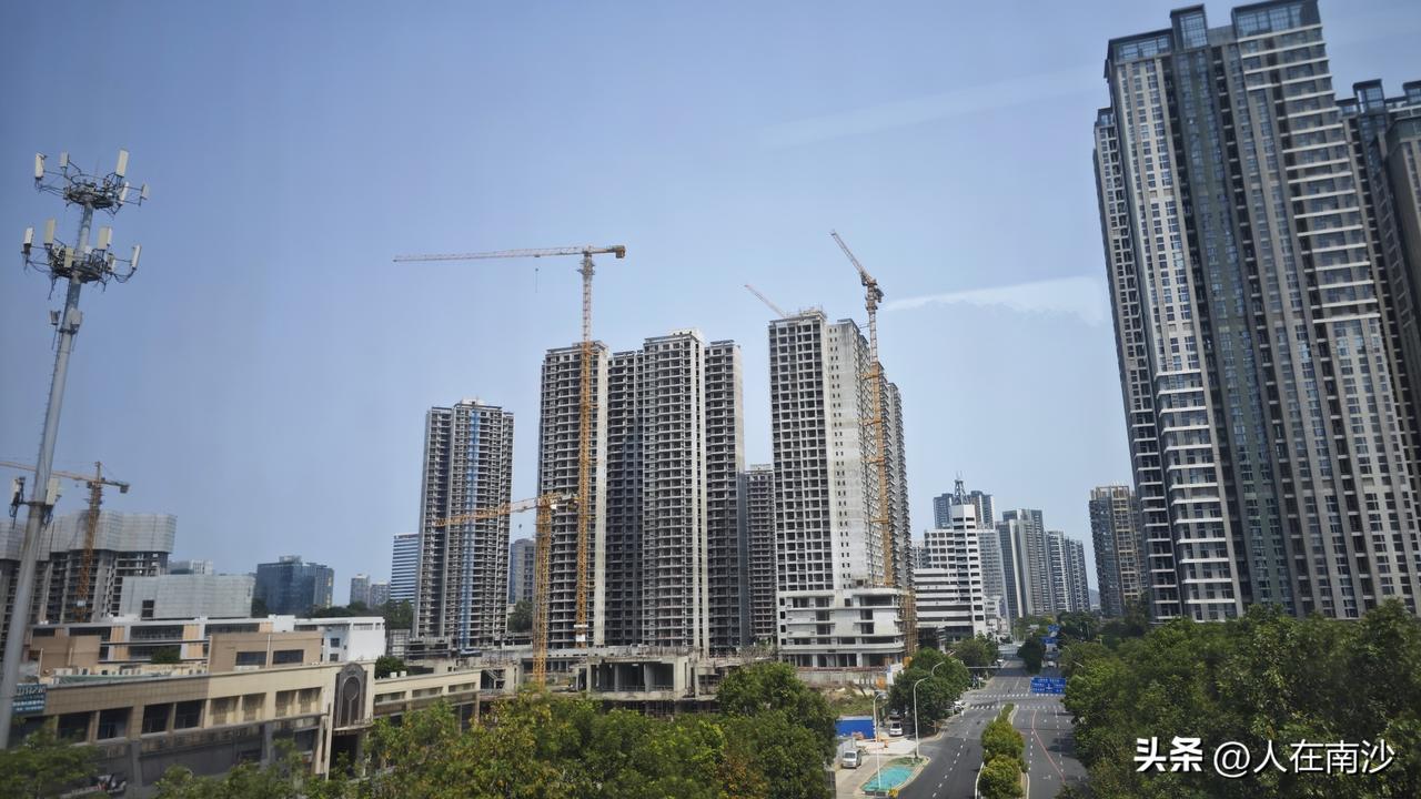 据说那谁要接手了！是不是到时候可以改名叫南沙壹府了！