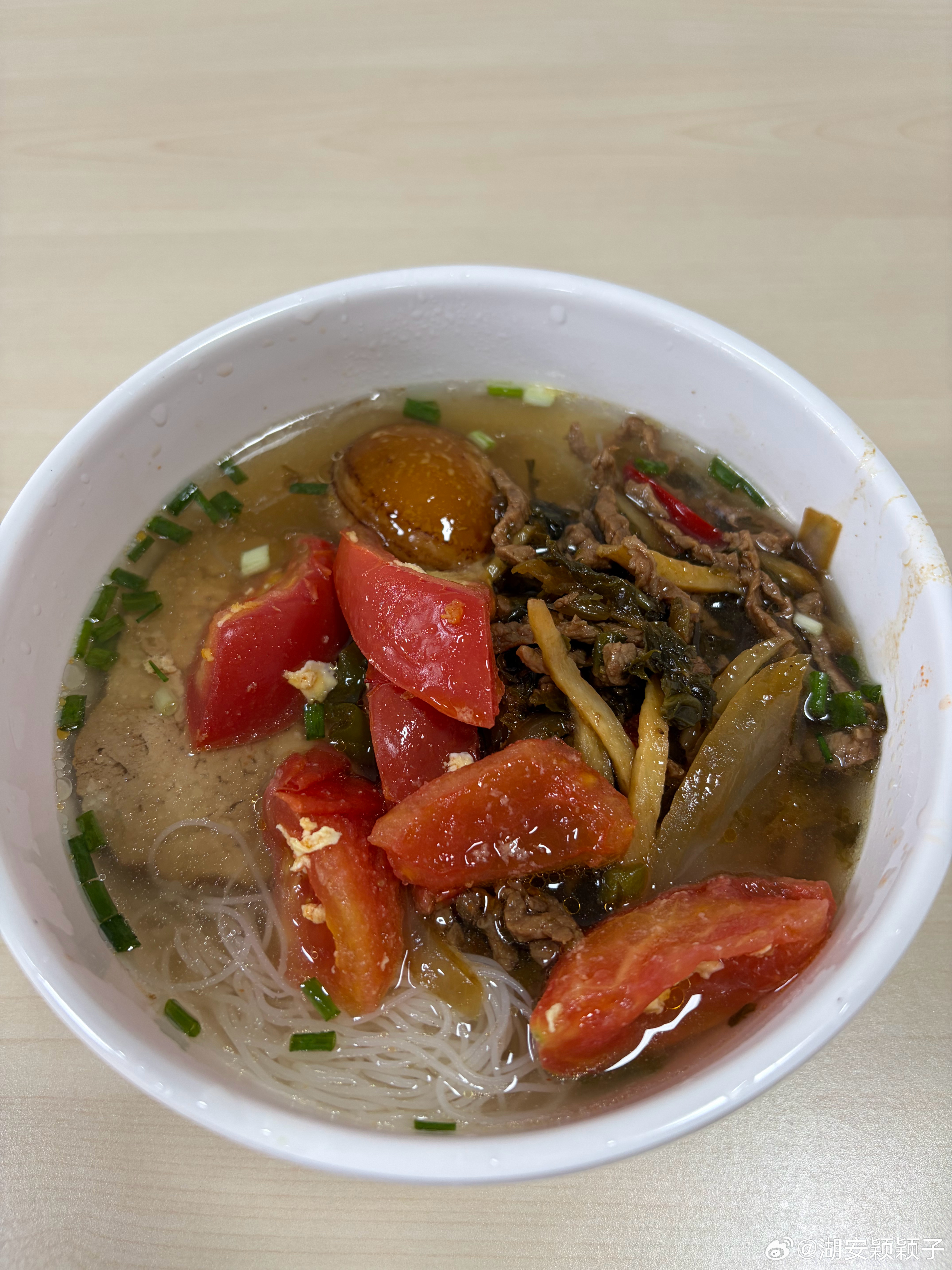 简简单单一碗面🍜 ​​​