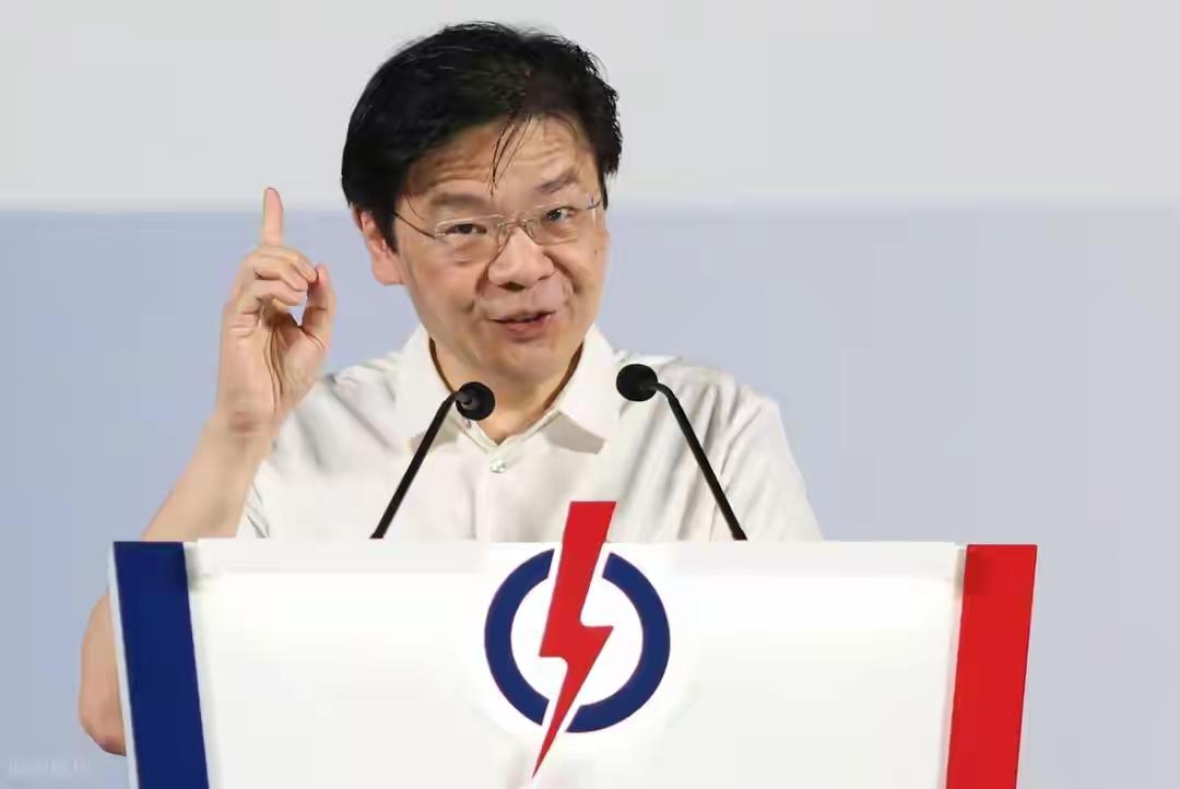 现在的局势，大国对我们恭恭敬敬，强如美国和俄国是如此，但小国或地区却对中国反复横