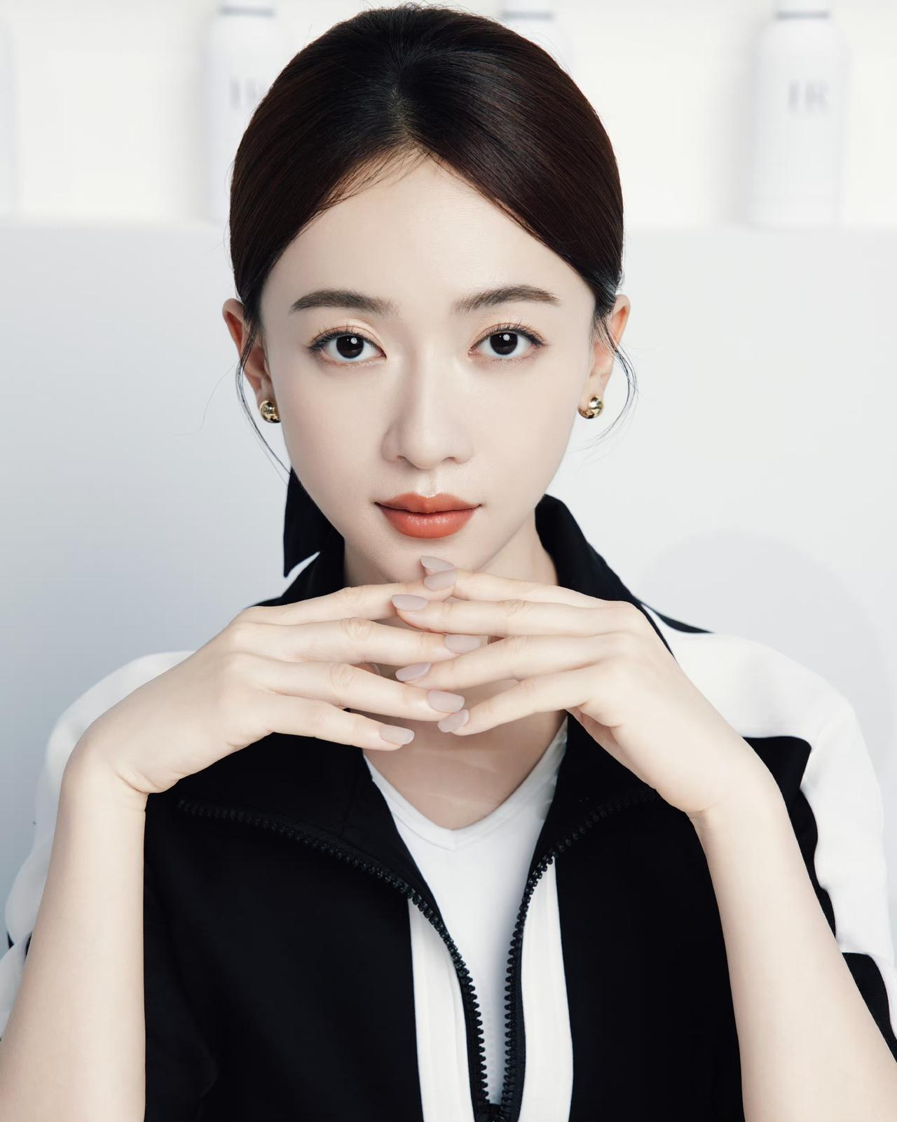 吴谨言凭《延禧攻略》爆红后，却因团队与央视采访起冲突，遭央视批评“德为先”，形象