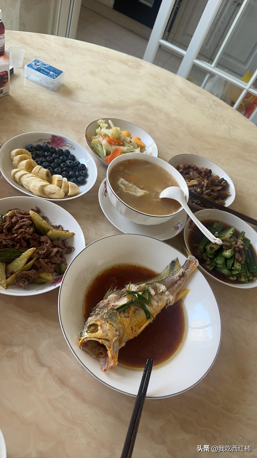 别人不要的婆婆被我遇到了
原来月嫂阿姨临时有事回家给我找了个代班的 昨天下午来的