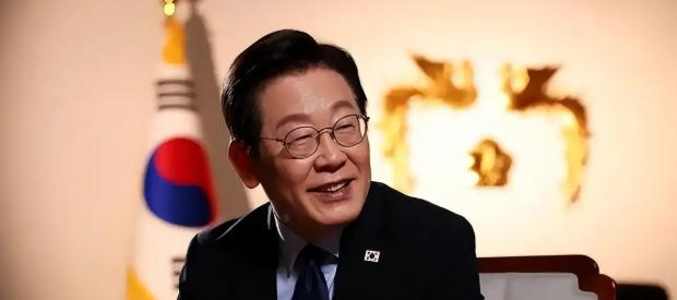 韩国白皮书公布，对华政策已变，李在明出手很快，要拆除美军基地。7月10日，韩国敲