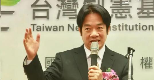 “断交”来得太快就像龙卷风？台当局慌了，大陆加倍反制已在路上。
 
最近一段时间
