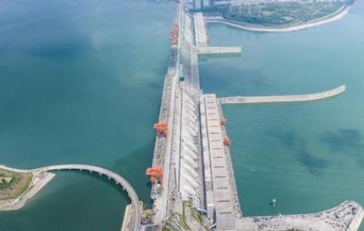 三峡大坝 “账本” 曝光：运行了 20 余年，2500 亿投入如今回本了吗？
 