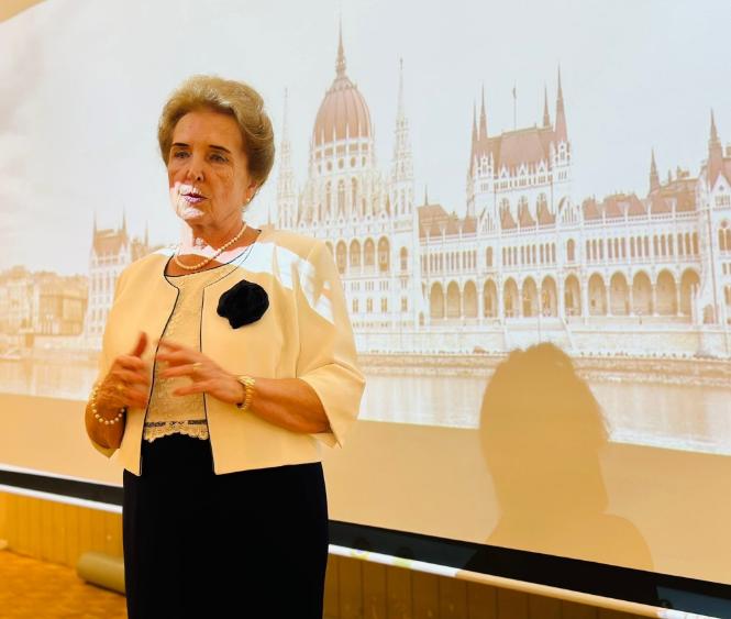 玛特劳伊公开对中国喊话！这位匈牙利的国会常务副主席公开表示中匈友谊并不会因为世界