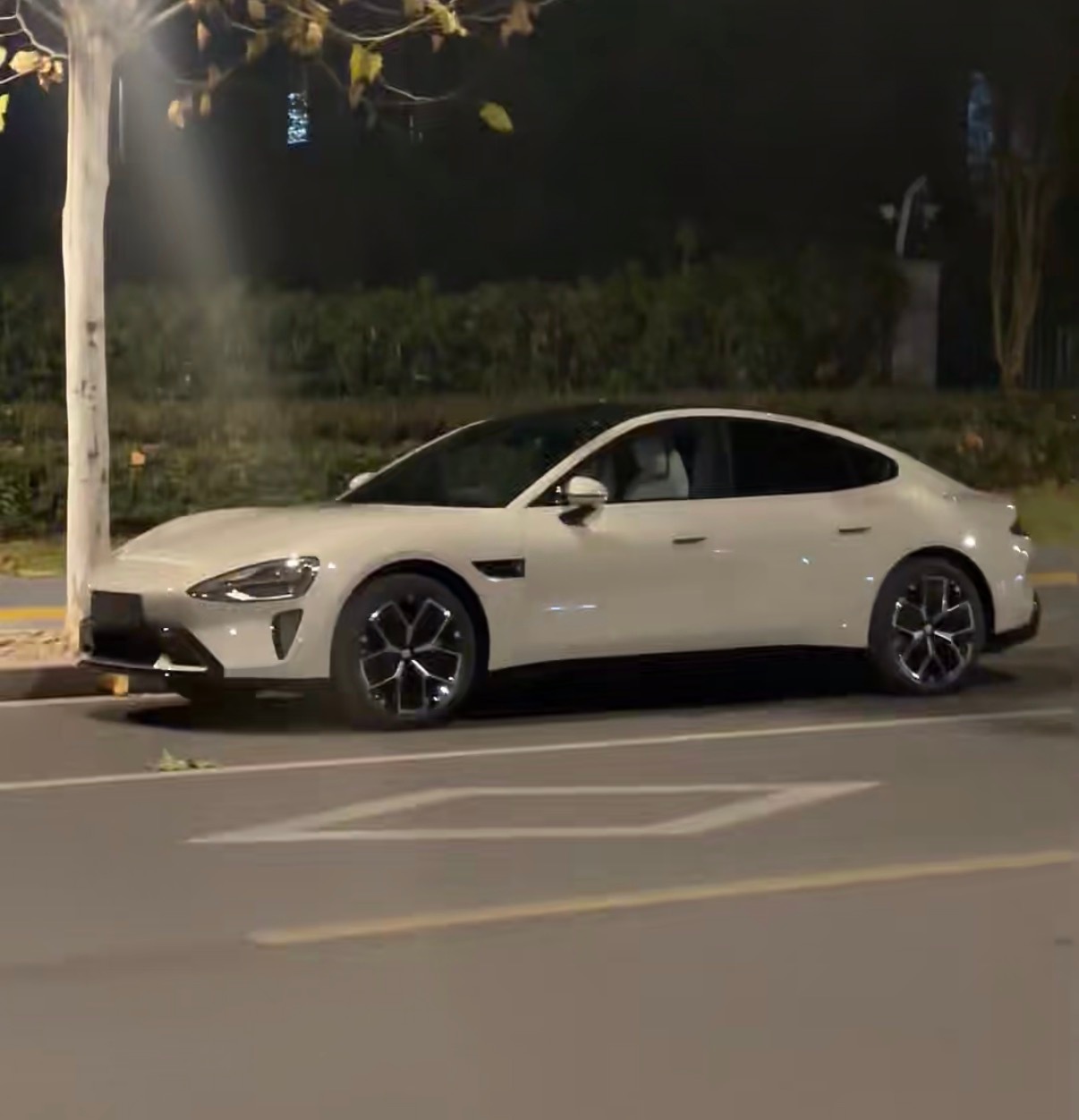 小米二手车转卖可赚1万左右小米二手车收一台卖一台最重要的两点1️⃣产品保值，大家