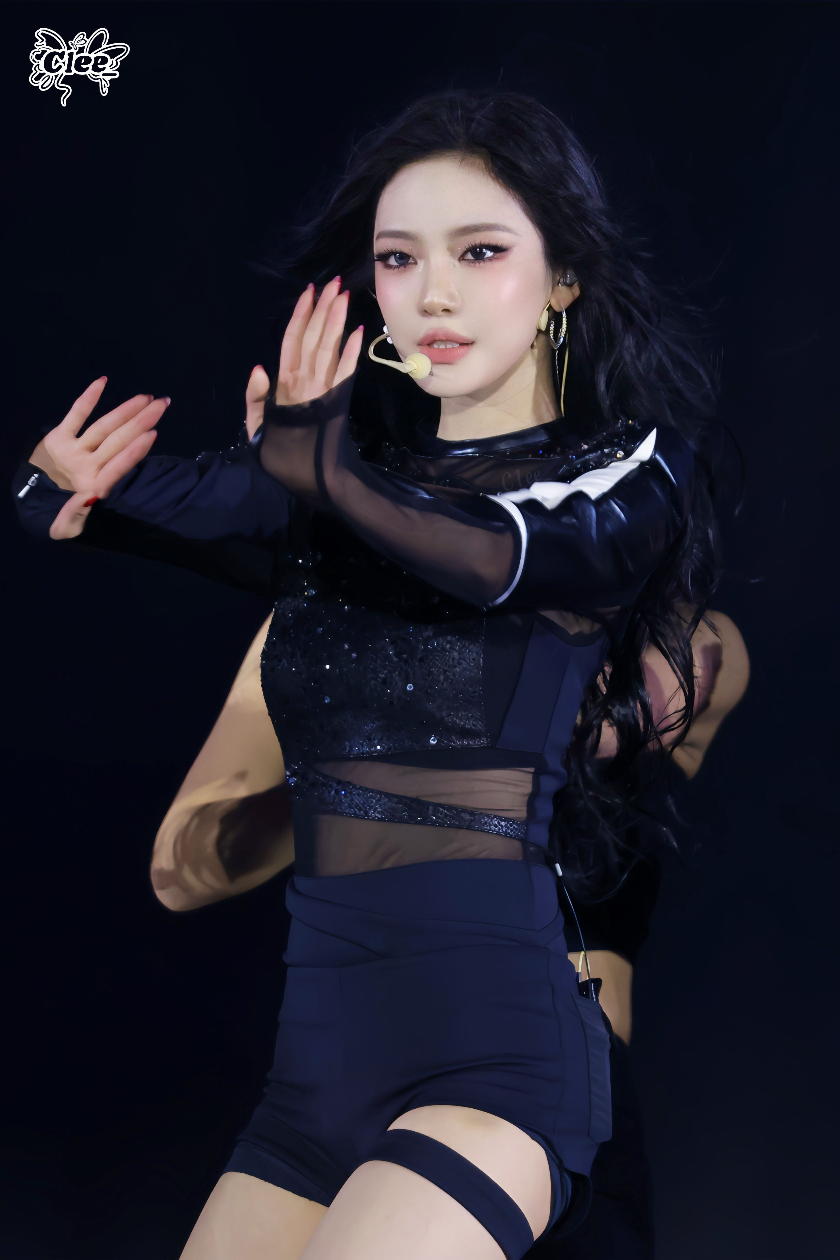 宁艺卓[超话]  260808 四巡首尔演唱会Day2🌌day1这一组服装的反