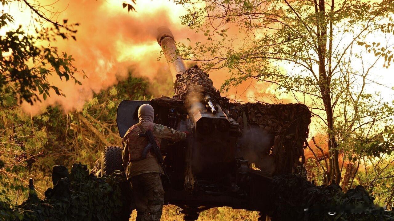 精准打击！俄罗斯红军城最新战况！

俄罗斯媒体11月30日报道，据俄罗斯国防部最