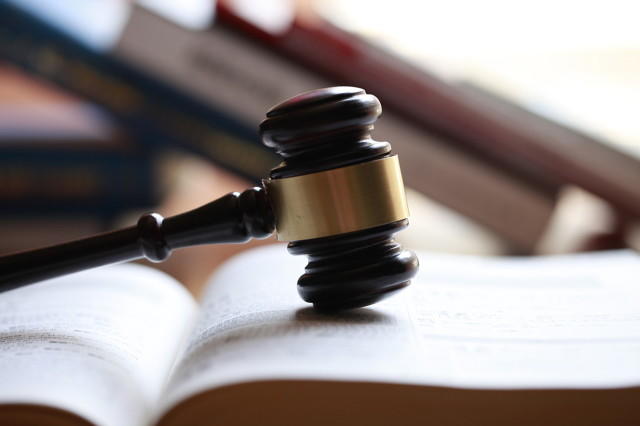 “欢迎宴”后因老板称呼问题起争执 42岁新员工咬掉老员工鼻子获刑3年7个月