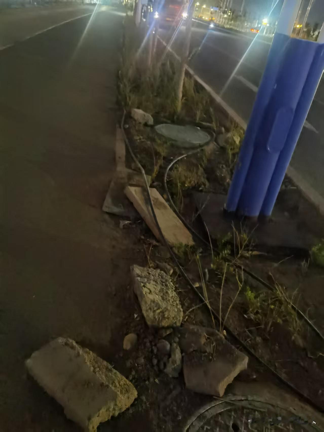 西山西泉街的居民注意！大家吐槽的绿化踩烂、违停堵路、红绿灯换临时款这些问题，官方