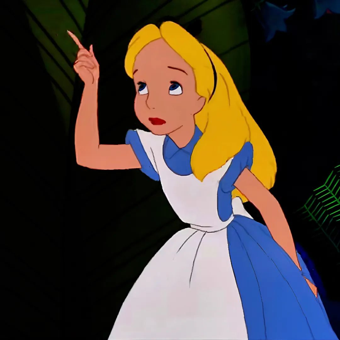 爱丽丝梦游仙境 爱丽丝🐇 