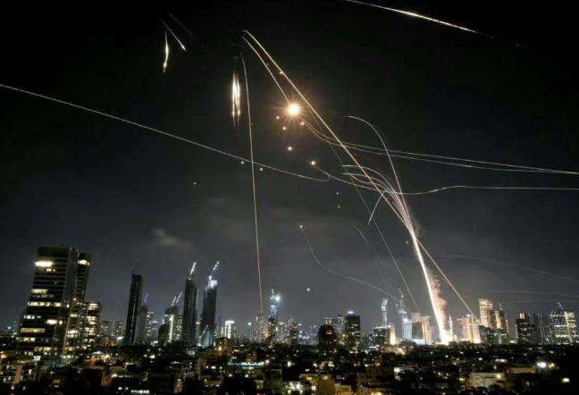 美拦截能力令中方喜出望外，模拟台海拦截场景后，发现时代真的不一样了！据南华早报的