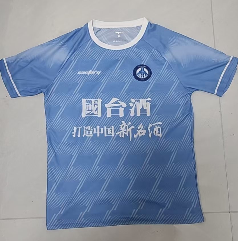 济南的4支球队球衣（济南天盛、济南泉盛联合、济南联、济南兴洲）集齐了。 