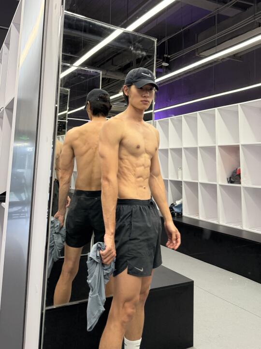 Daily GYM🇰🇷🇨🇳