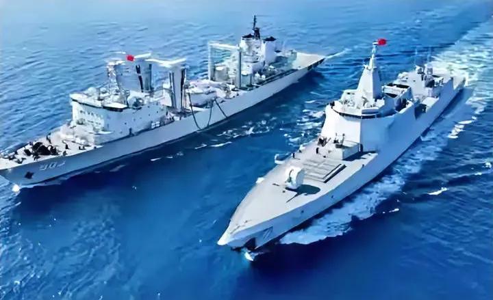 不是挺硬气吗？现在知道慌了？
 一觉醒来，日本海海域多了重磅阵容，我国海军编队强