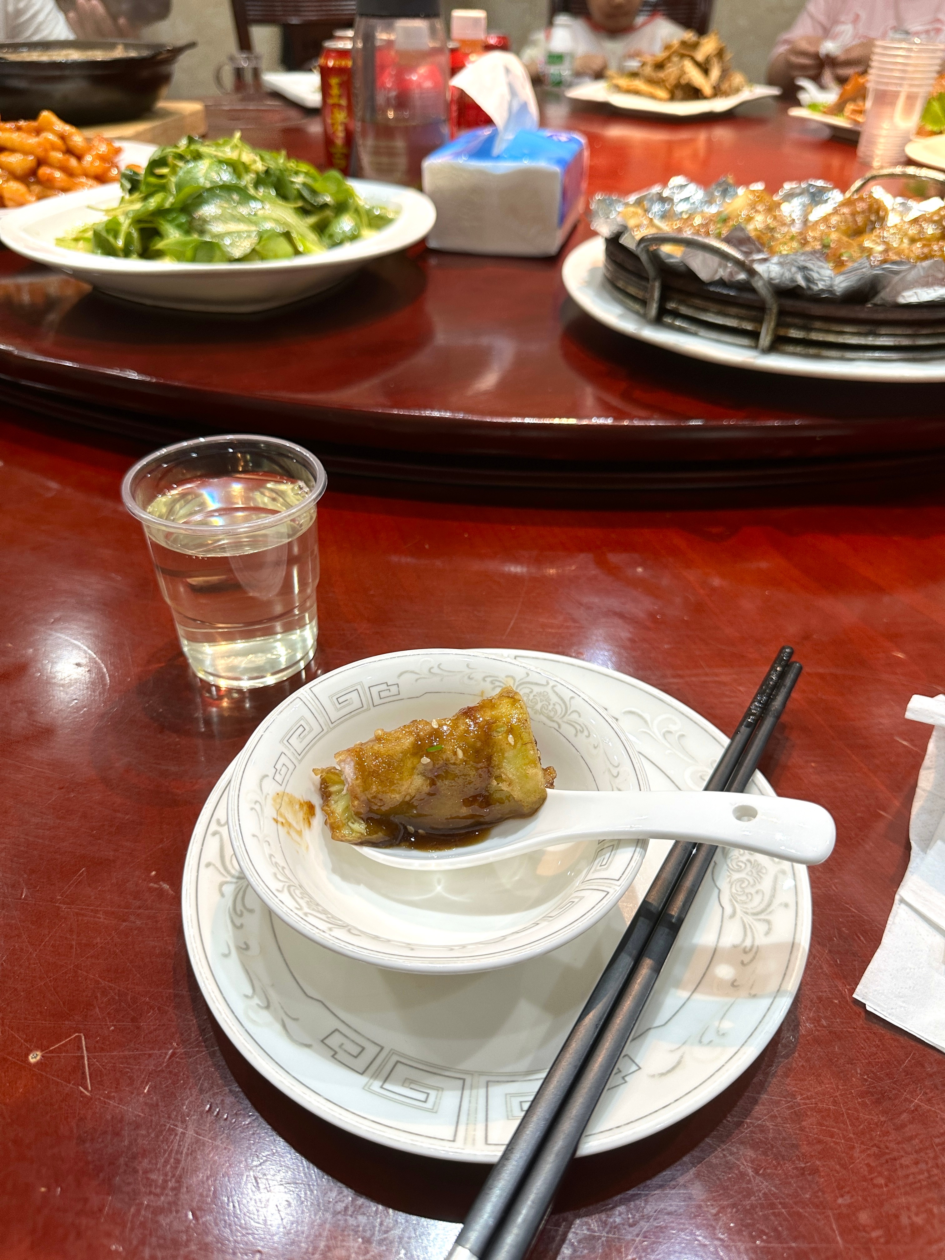 端午安康！！！和家人大吃一顿和朋友大吃一顿，还有驼驼宝之前包的粽子，过节的时候总