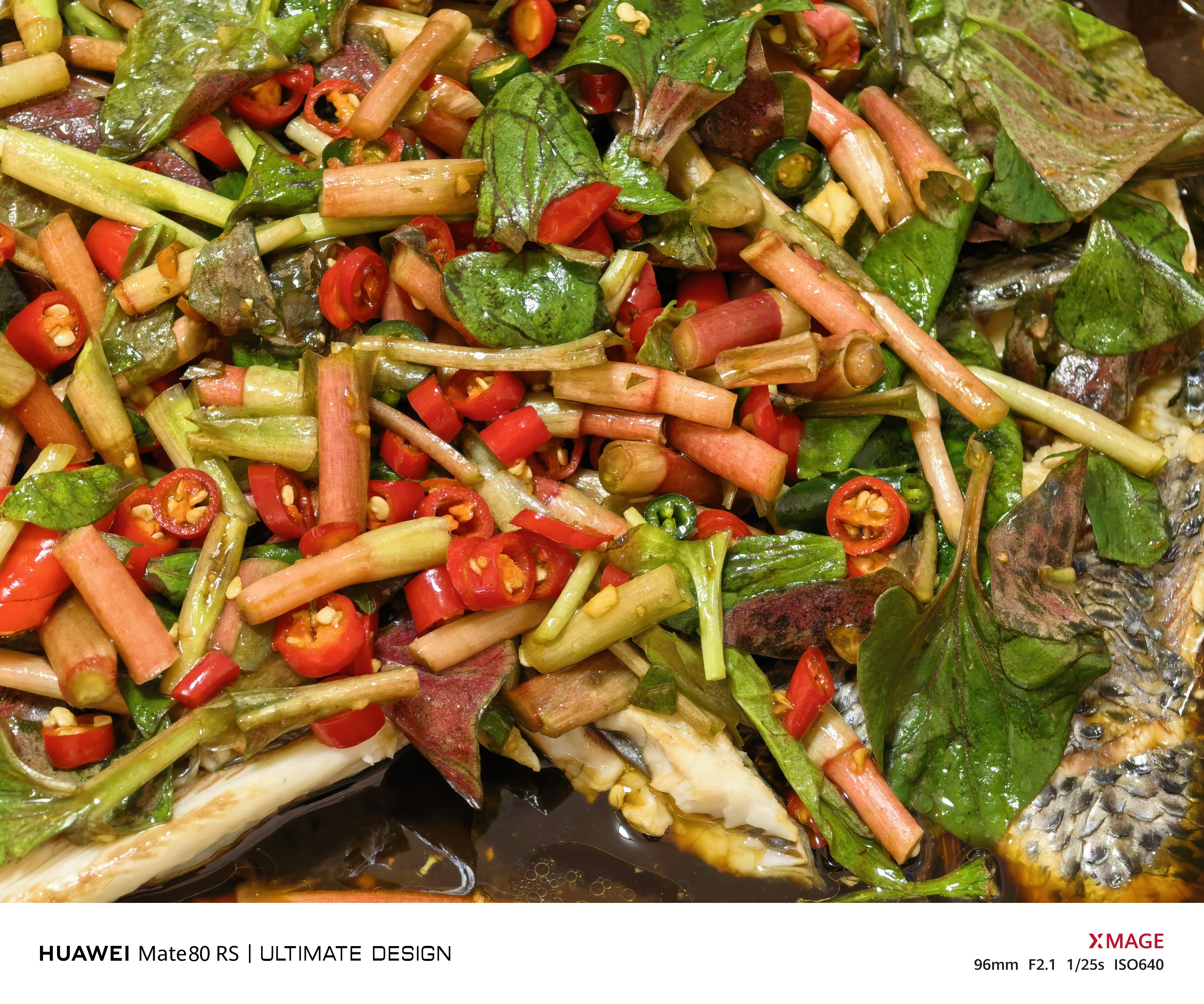 今天机嫂喜提“大儿子”一枚——她姐把儿子过房给她了。从此孩子管她叫妈妈，管亲妈反