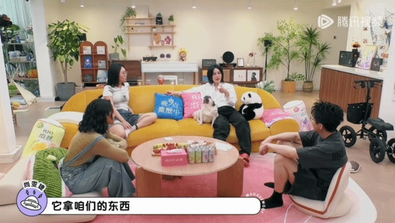 李雪琴被尚雯婕单词书广告骗了 李雪琴水灵灵信了尚雯婕的单词书，结果是商家 P 图