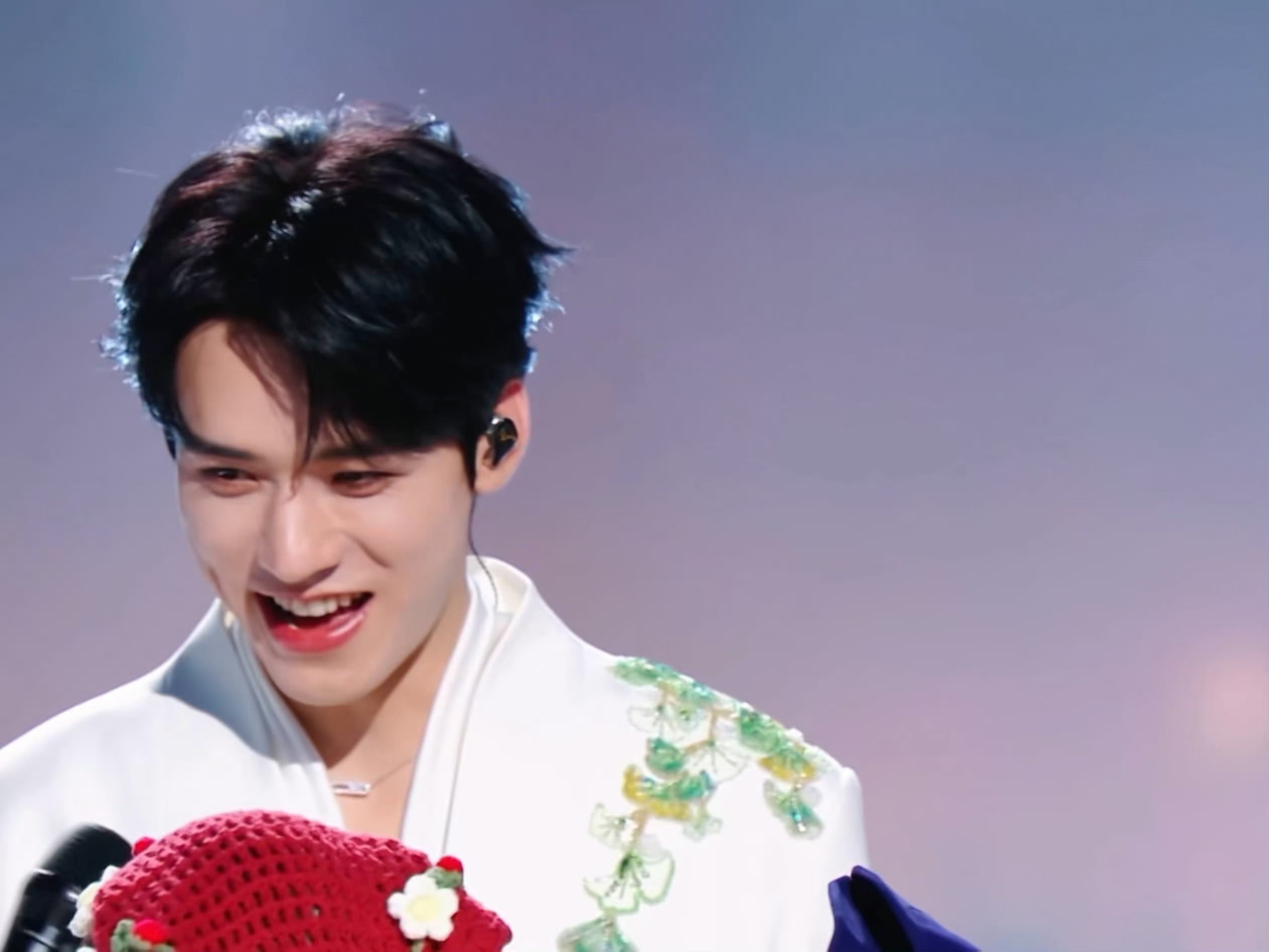 龚俊也太明媚了，看的人心情特别好