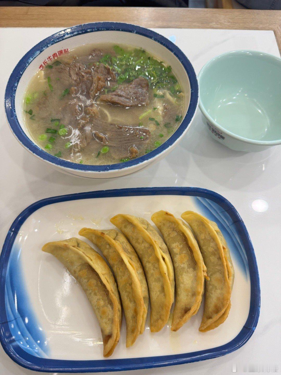 早餐33.8咋样，店里吃没有外卖优惠券；外卖味道没有店里吃好！望京博格见闻 ​​