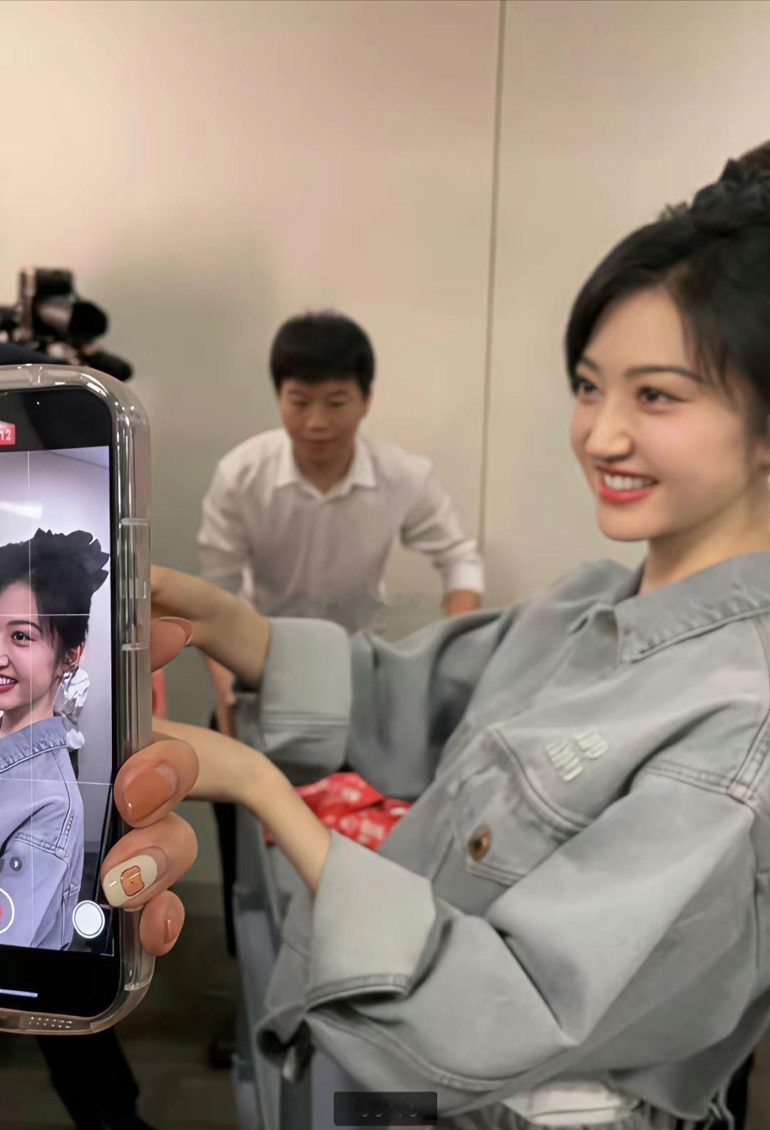 我的妈呀，景甜现实中好恐怖 ​​​