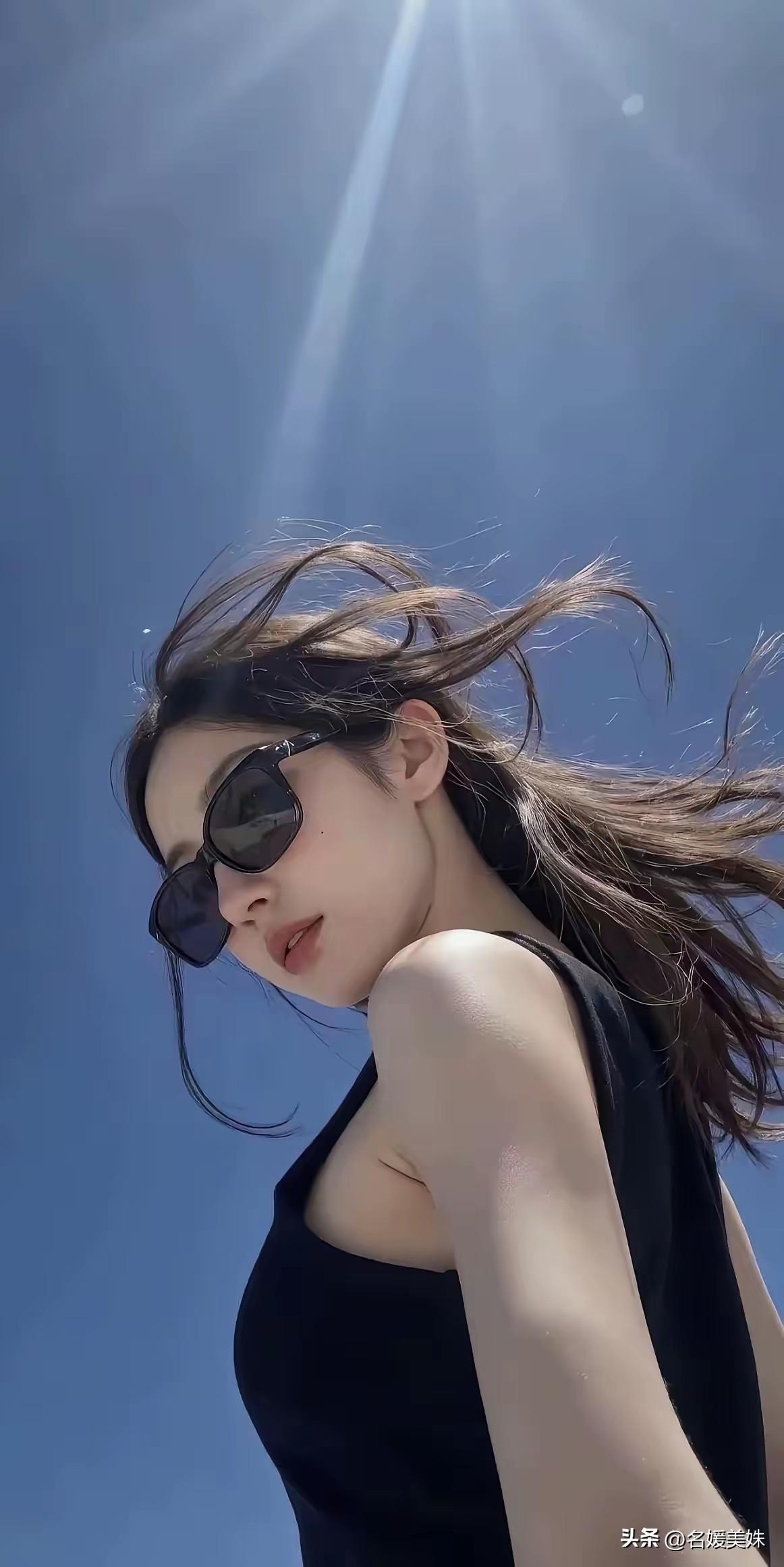 脆弱的事物喜欢安宁的环境，
强韧的事物不太在意环境，
反脆弱的事物则从混乱中成长