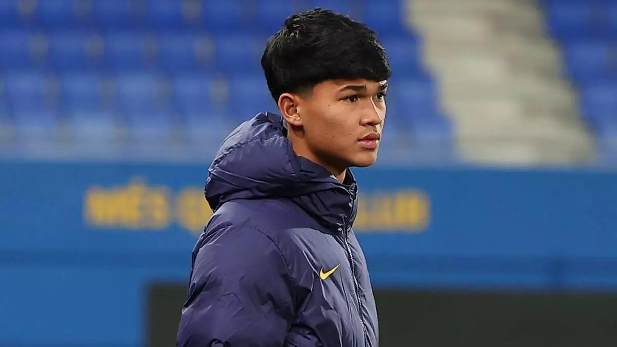 每体：曼城和多特蒙德几周前就正式向德罗发出了求购报价❗️ 巴黎圣日耳曼目前处于观