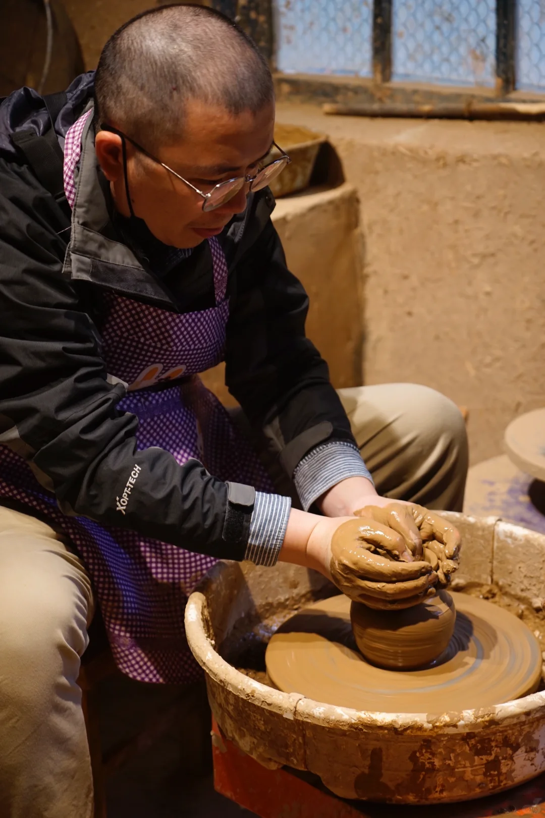 带一件由泥土赋予生命的器物回家