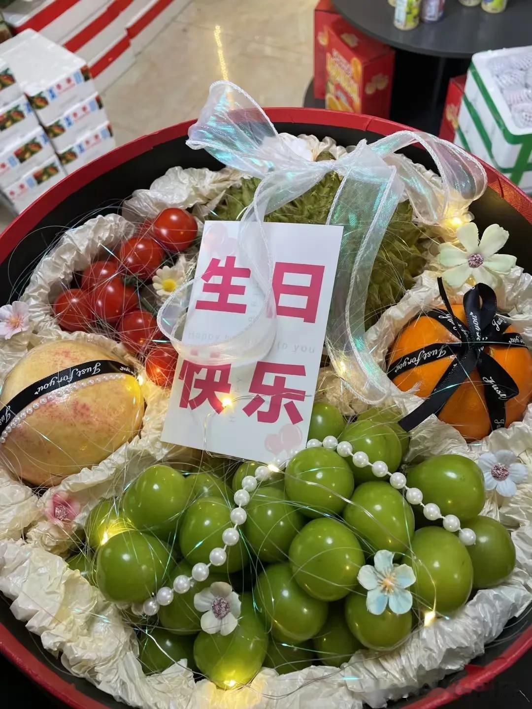 无法重来的人生，请尽量快乐，有人爱当然好，没有也没关系