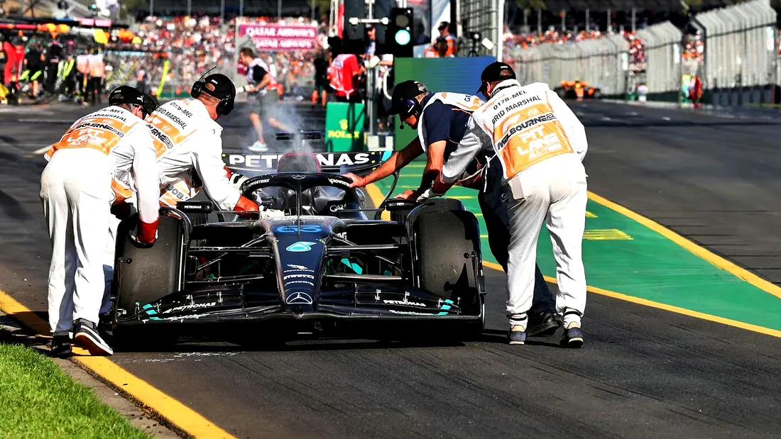 【F1|更换引擎！拉塞尔引擎起火原因查明！】
  AMuS：梅赛德斯车队已经查明