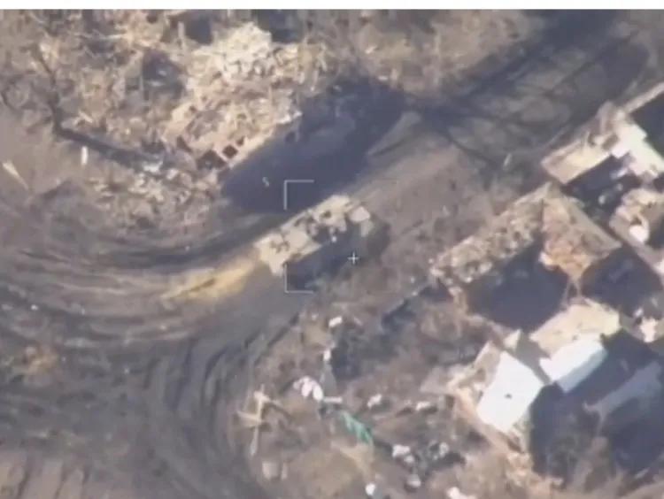 美制武器就天下无敌？M1A1坦克被摧毁！
据悉，美国援助乌克兰的M1A1主战坦克