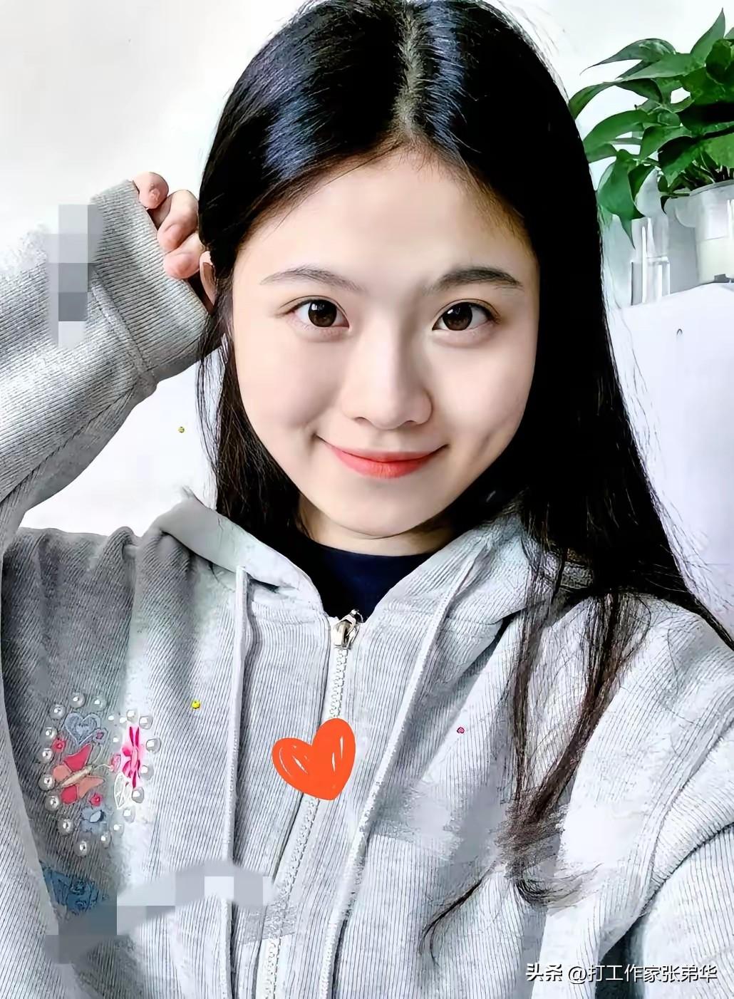 还是呆呆强势呀，凭着几头过年猪，进入了体制里，这让考公人员情何以堪？