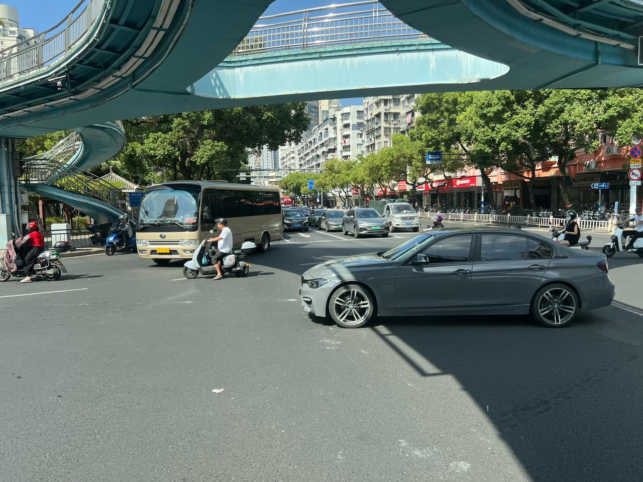 于海青：为何说温州的消费能力依然相当强？如果我们仅看一座城市的GDP排名，可能在