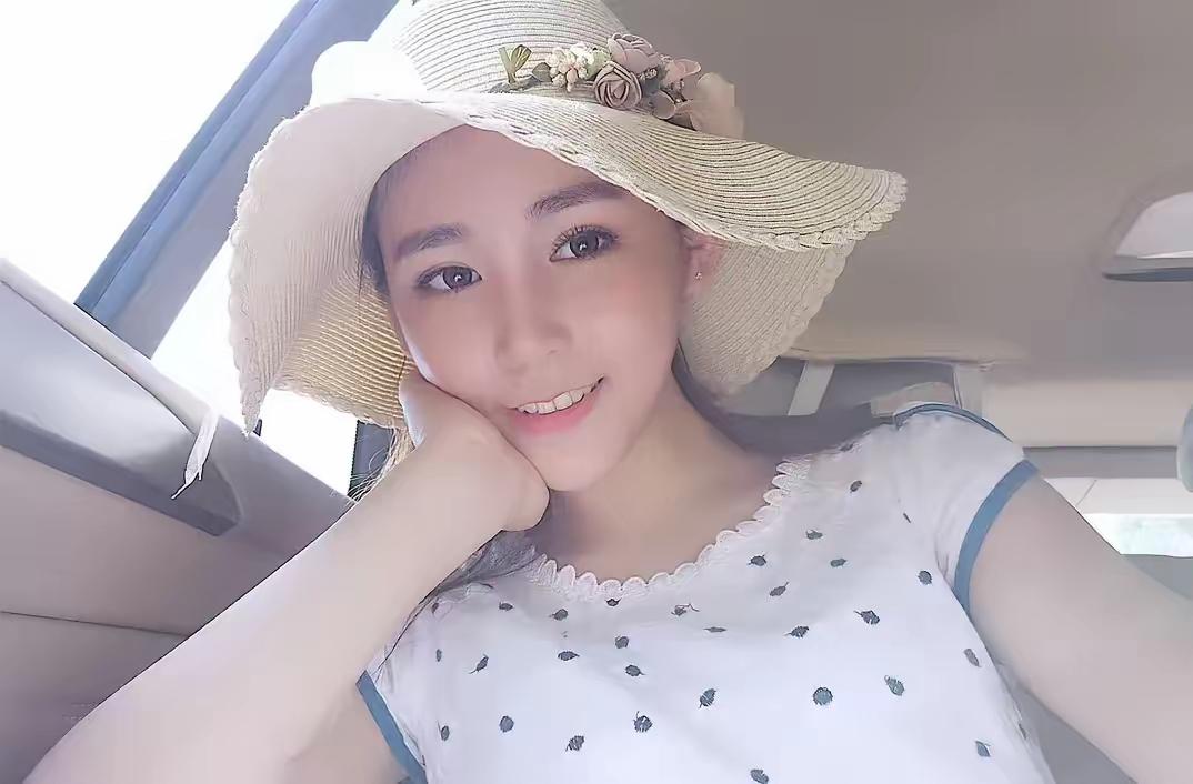 魏莹肯定出轨了，哺乳期就出走厦门约会榜一大哥。

你见过这样的女人吗？

孩子还