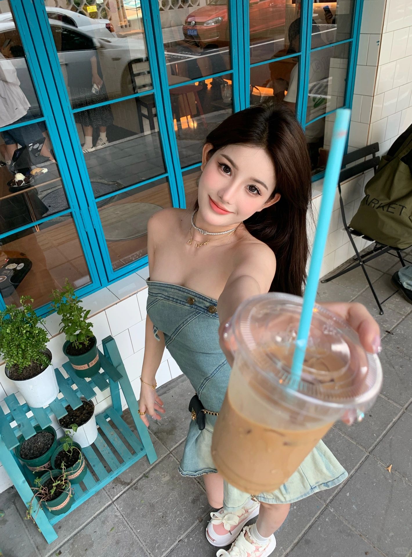 Hi