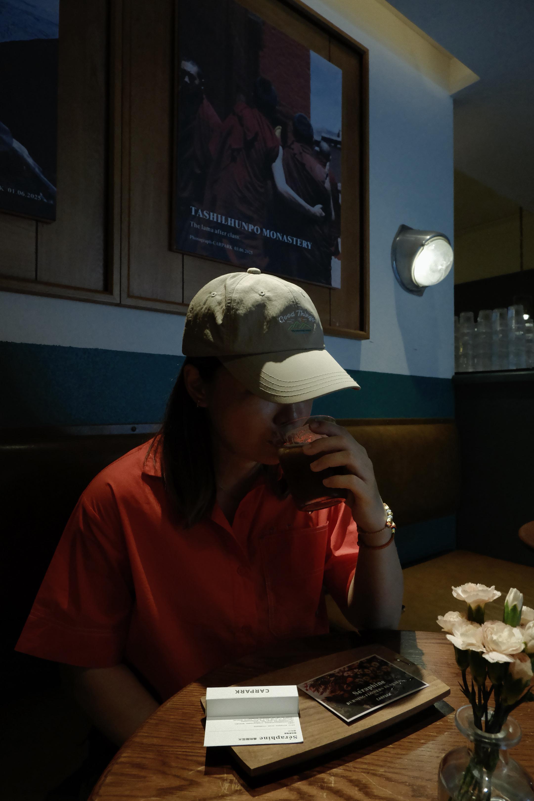陈清晨dy更新：一杯咖啡可以买30个鸡蛋，可是我心情不好的时候我不能去吃30个鸡